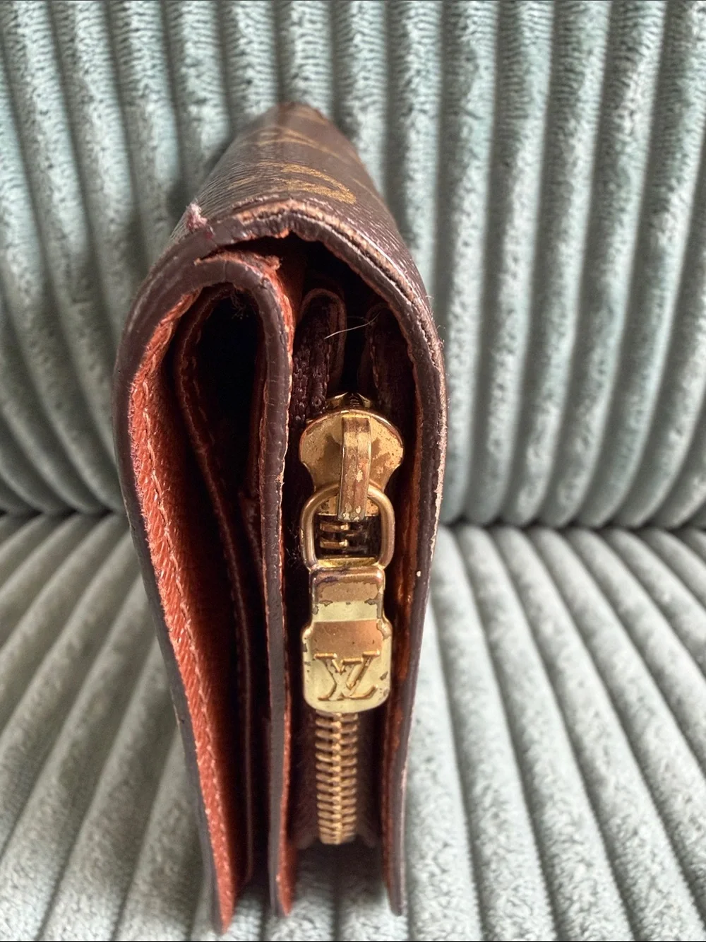 Louis Vuitton Monogram Musette Tango Shoulder Bag & LV Monogram Compact Wallet - Picture 9 of 12